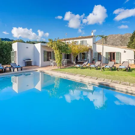 Near Town Centre Villa
